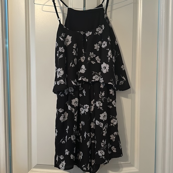 black and white romper - Picture 2 of 2